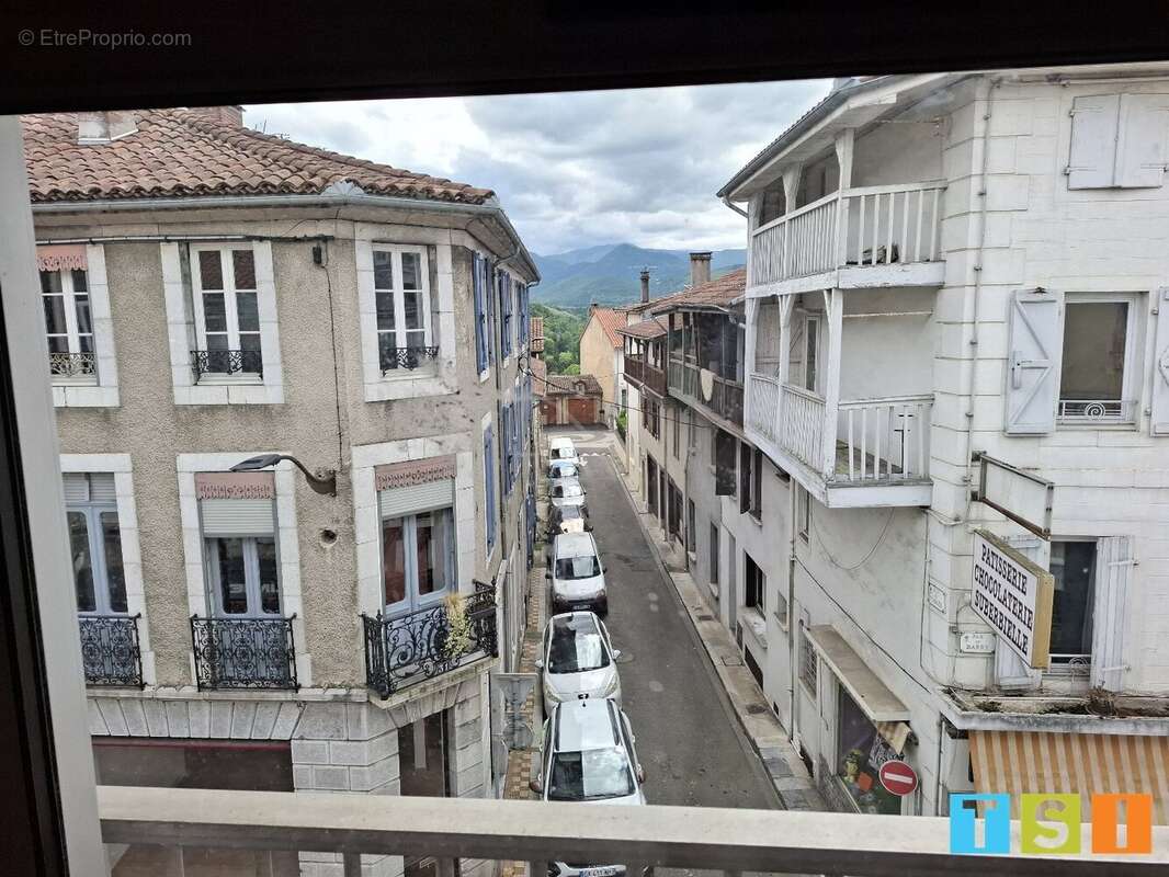 Maison à MONTREJEAU