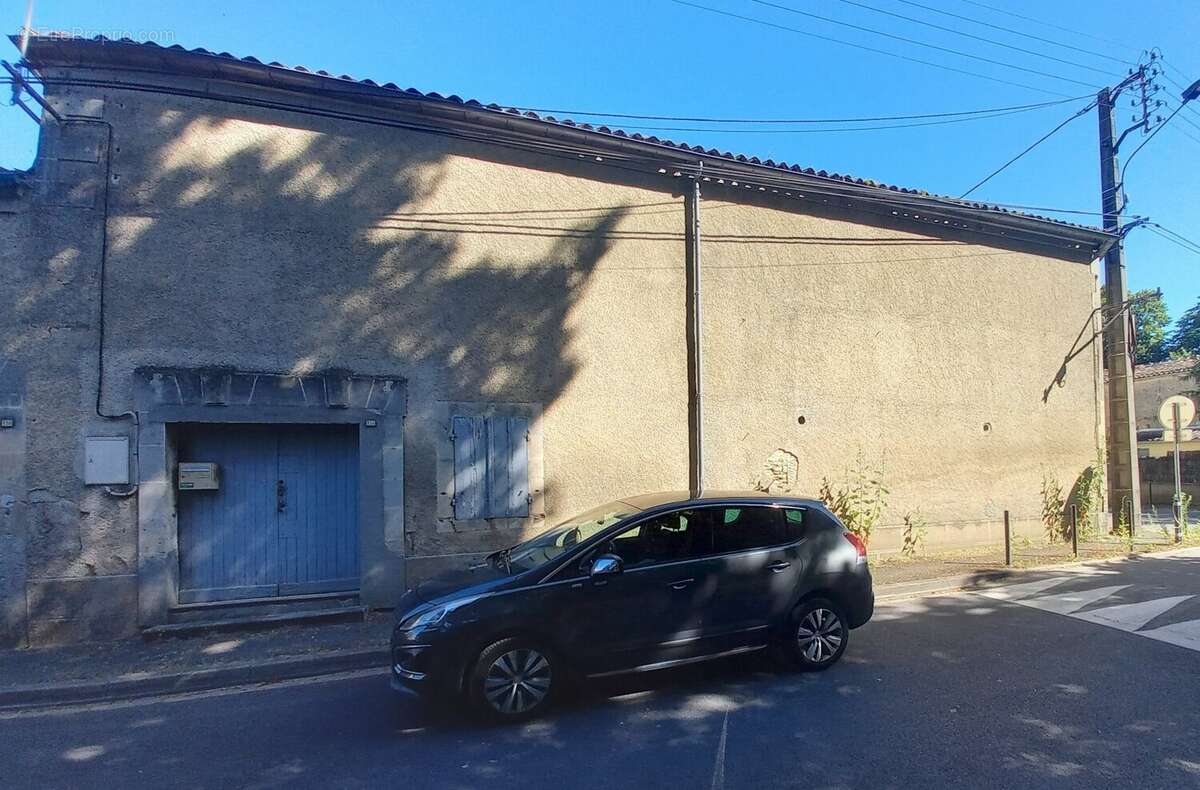 Commerce à COGNAC