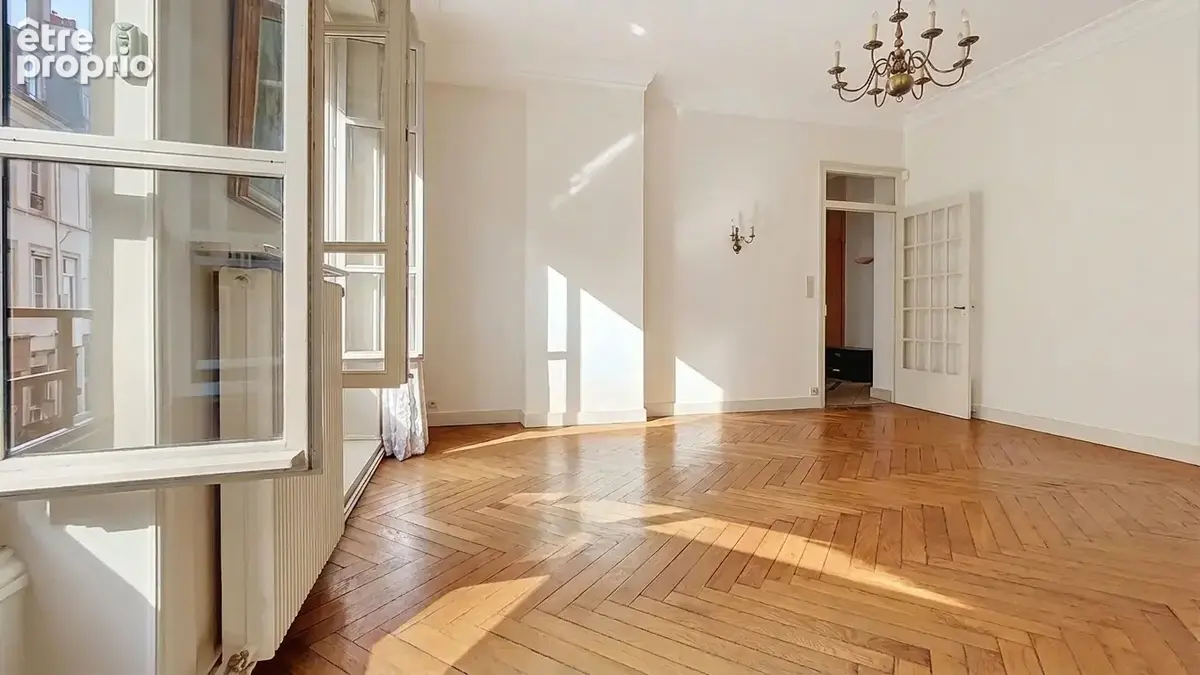 Appartement à LYON-6E