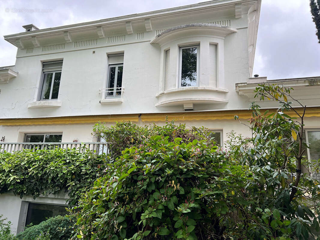 Maison bourgeoise Béthune 15 pièce(s) 300 m2 quartier prisé - photo 6