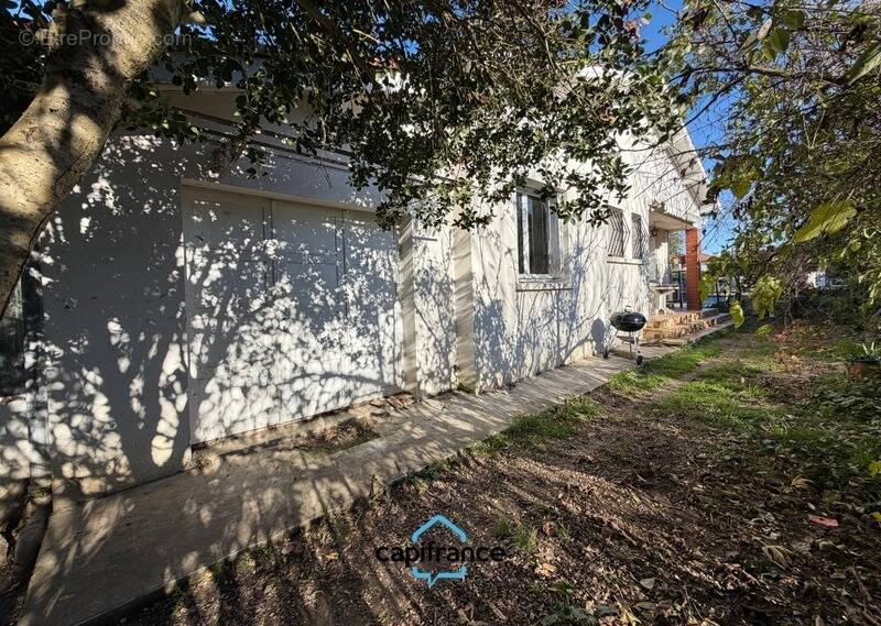 Maison à SAINT-SULPICE