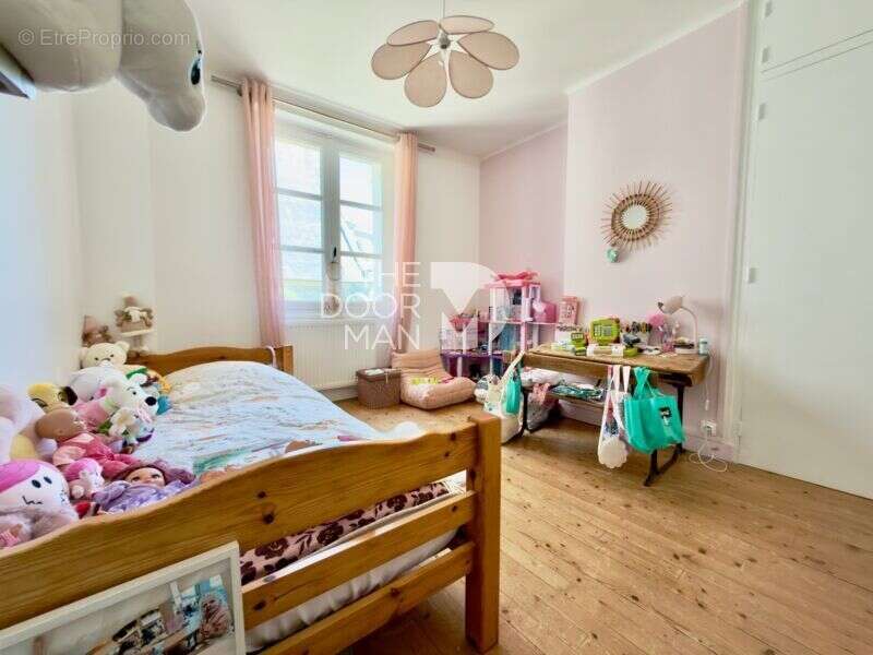 Appartement 53000 - photo 9