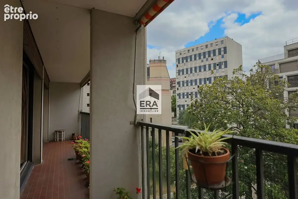 Appartement à PARIS-14E