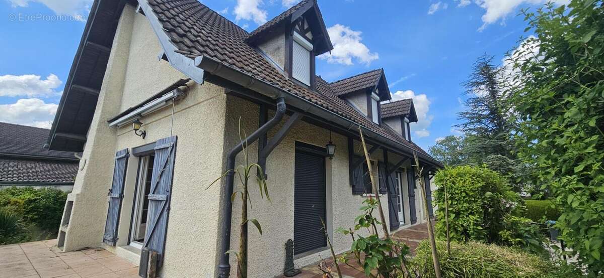 Maison à VAROIS-ET-CHAIGNOT