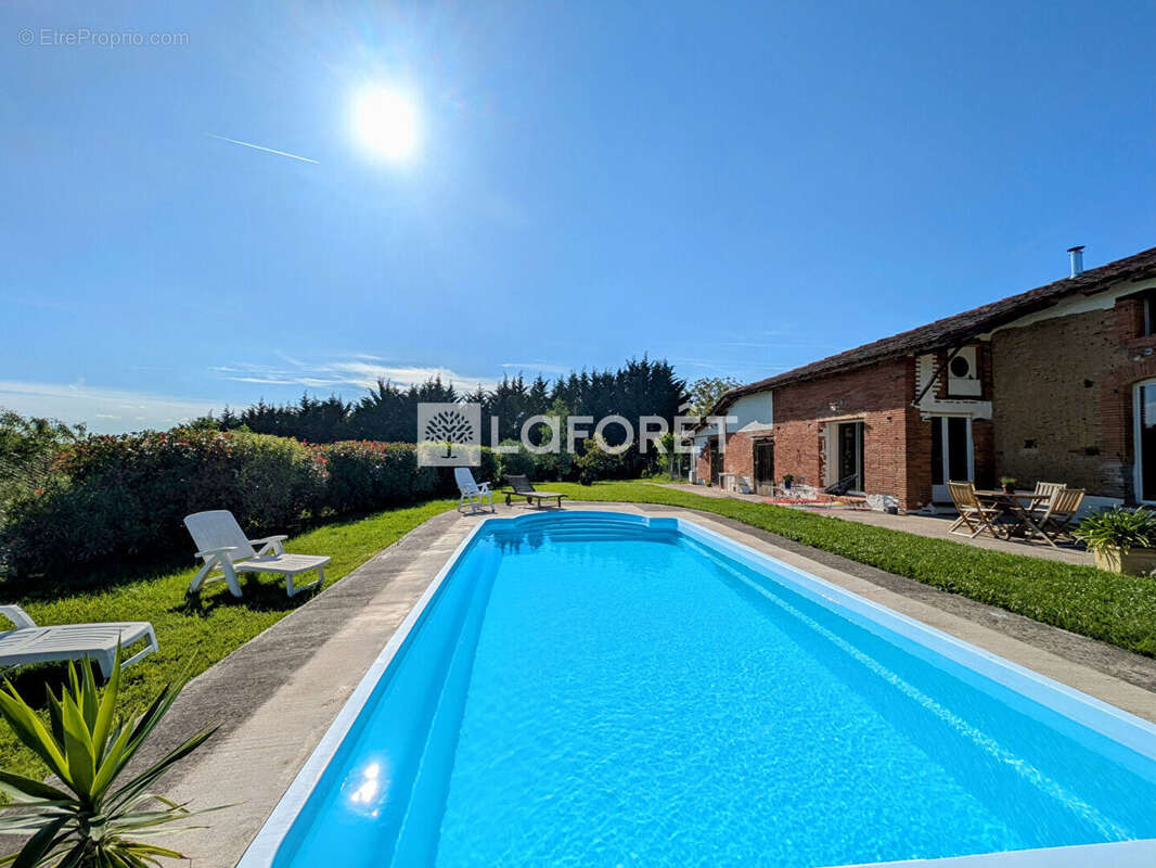 Maison à VILLEMUR-SUR-TARN