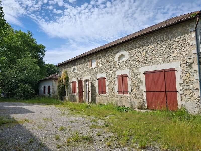 Maison à SAINT-LON-LES-MINES