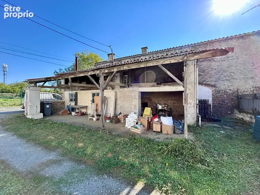 La Crèche centre, maison de ville 112 m², 3 chambres, cour - photo 9