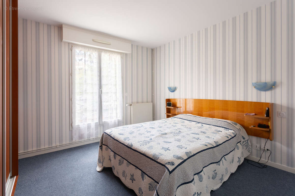 Maison à SARTROUVILLE