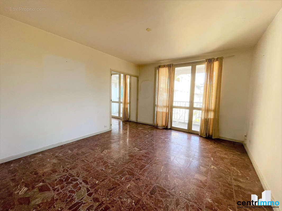 séjour 2 Centrimmo - Appartement à MONTPELLIER