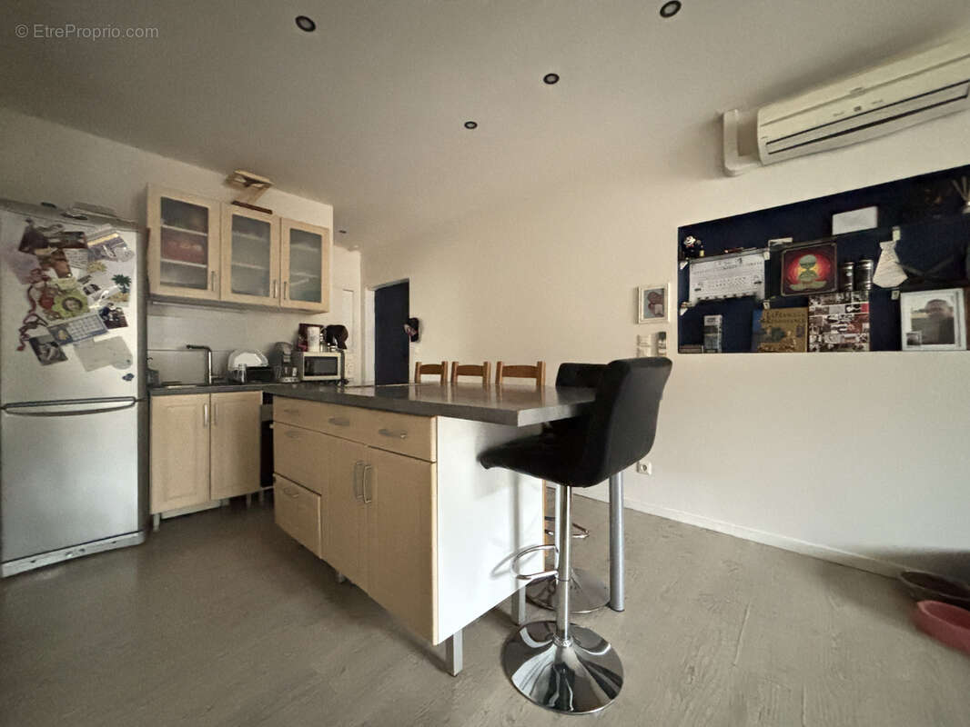 Appartement à SAINT-CLEMENT-SUR-VALSONNE