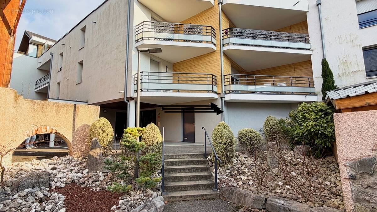 Appartement à SAINT-ALBAN-LEYSSE