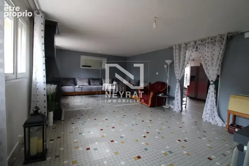 Maison 4 chambres et garages - photo 9