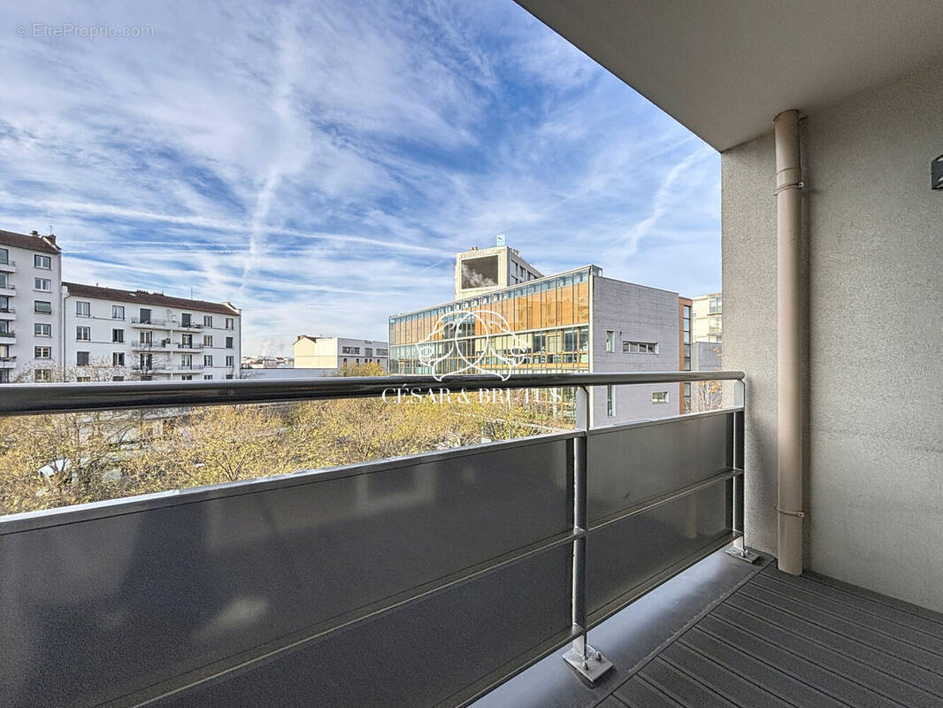 Appartement à LYON-8E