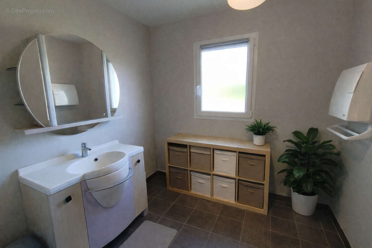 Maison à SAINT-FELIX-DE-LUNEL