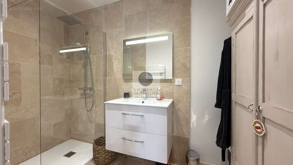 Maison à LA VOULTE-SUR-RHONE