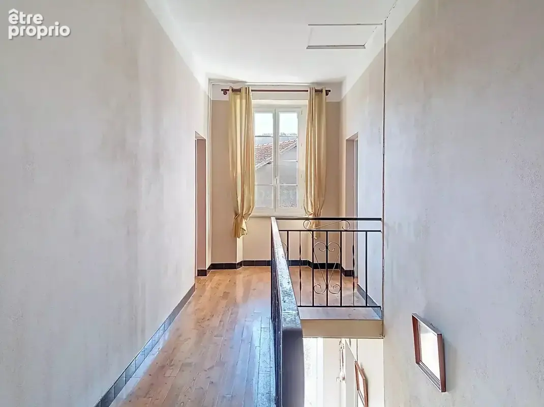 Grande maison avec garage - photo 12