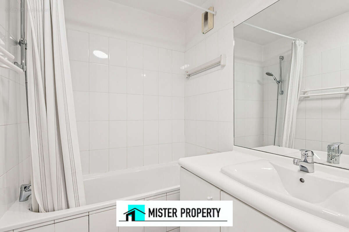 Appartement à LEVALLOIS-PERRET