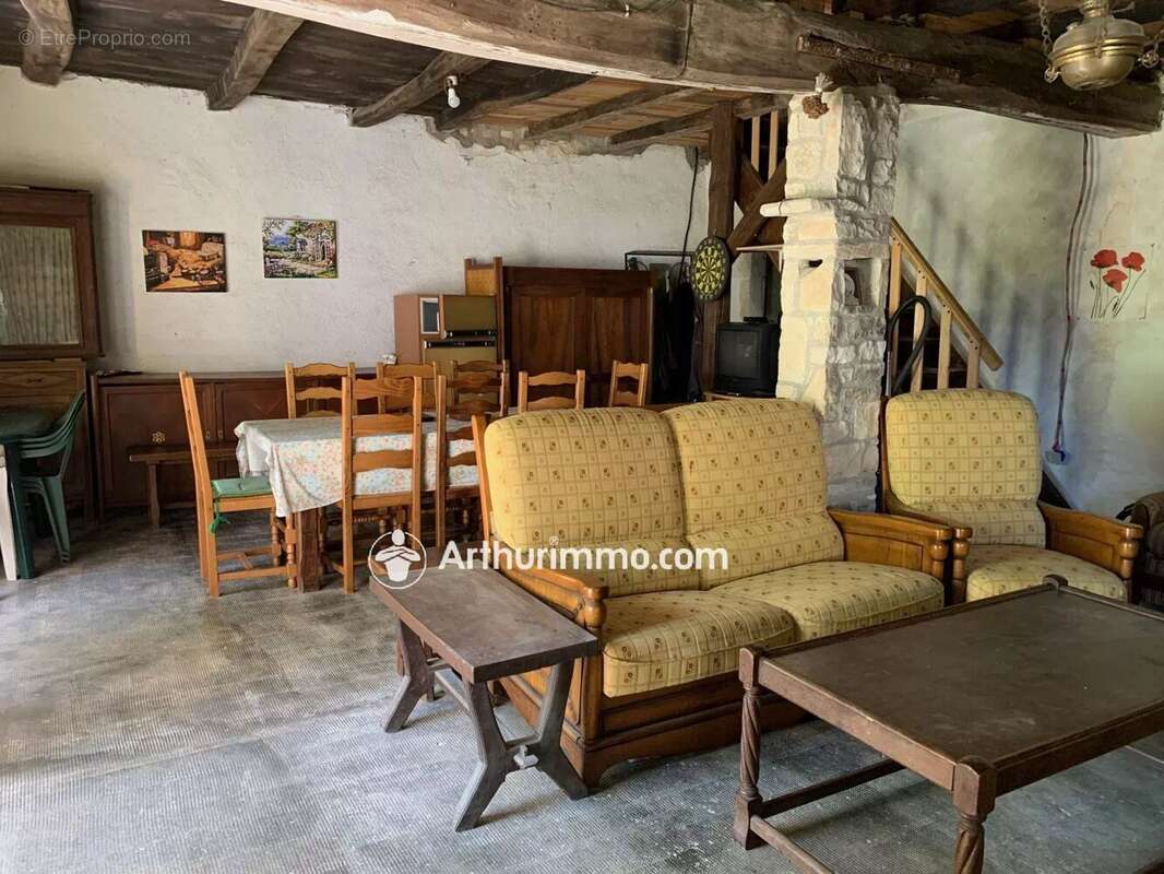 Maison à CHIZE