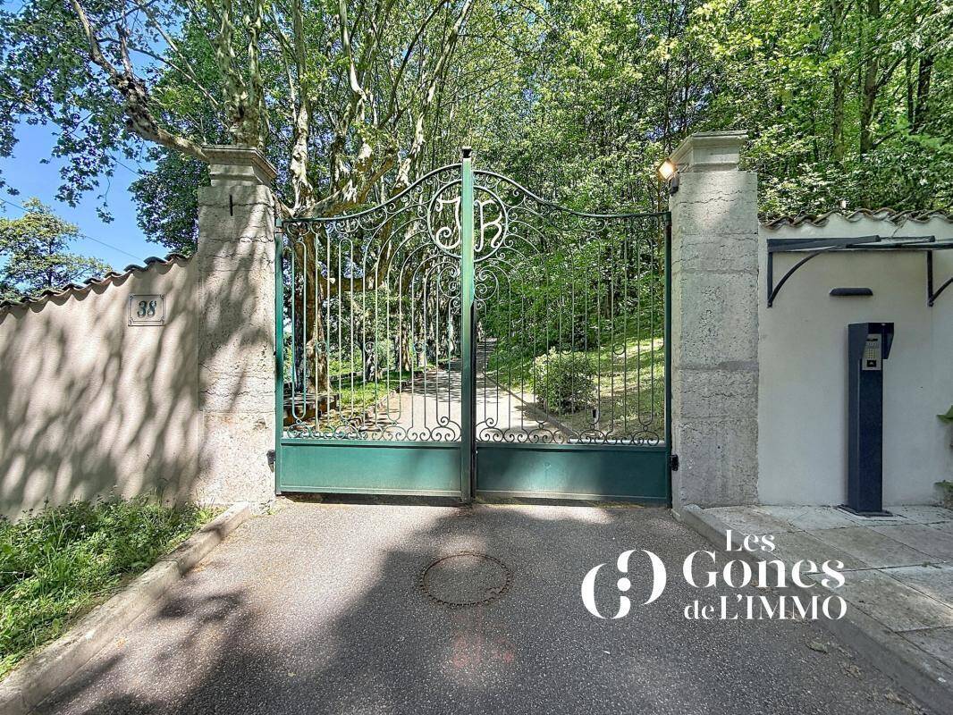 Appartement à CALUIRE-ET-CUIRE