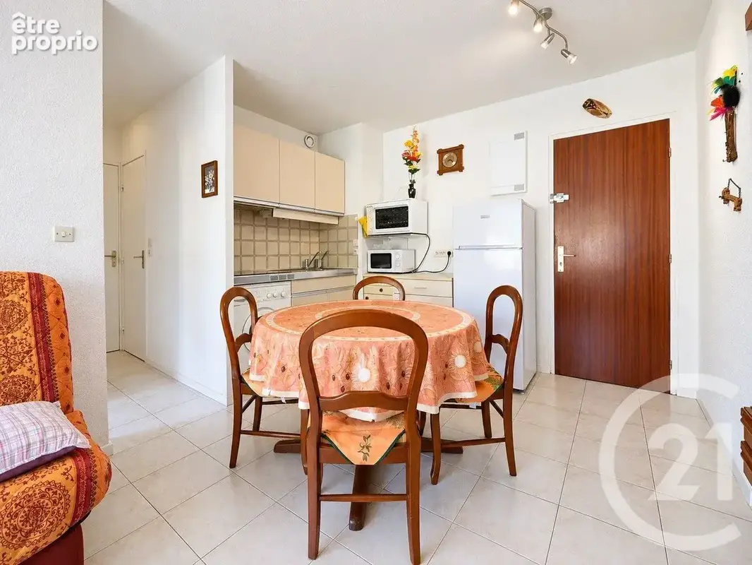 Appartement 2 pièces 30 m² à vendre à Bormes-Les-Mimosas (83230) - photo 2