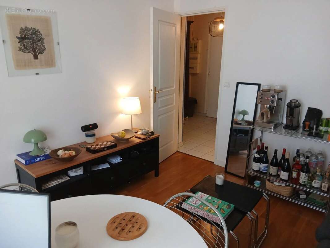 Appartement à PARIS-3E