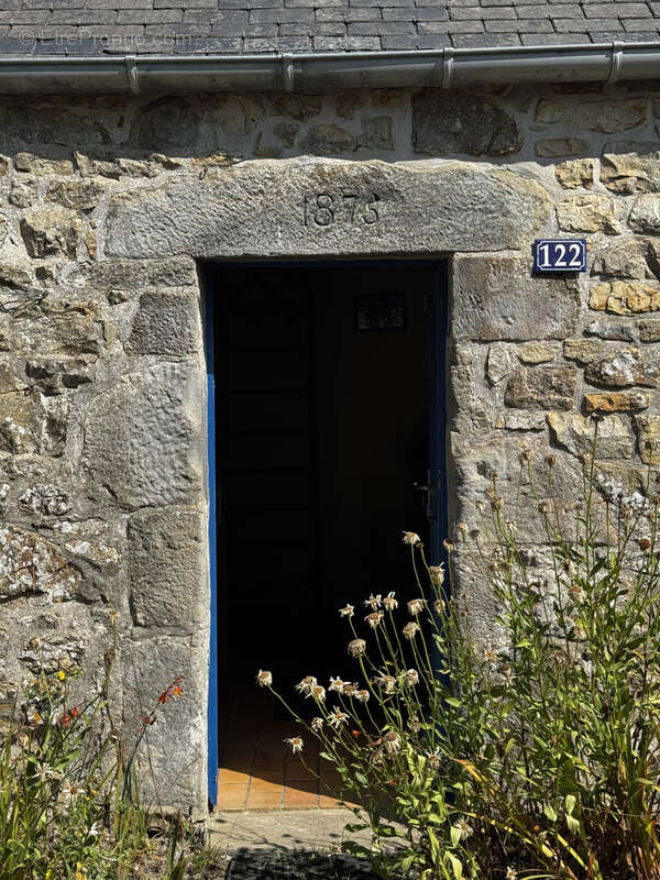 CAMARET-SUR-MER   Authentique Penty en pierre avec terrain de 1 860 m2 - photo 4