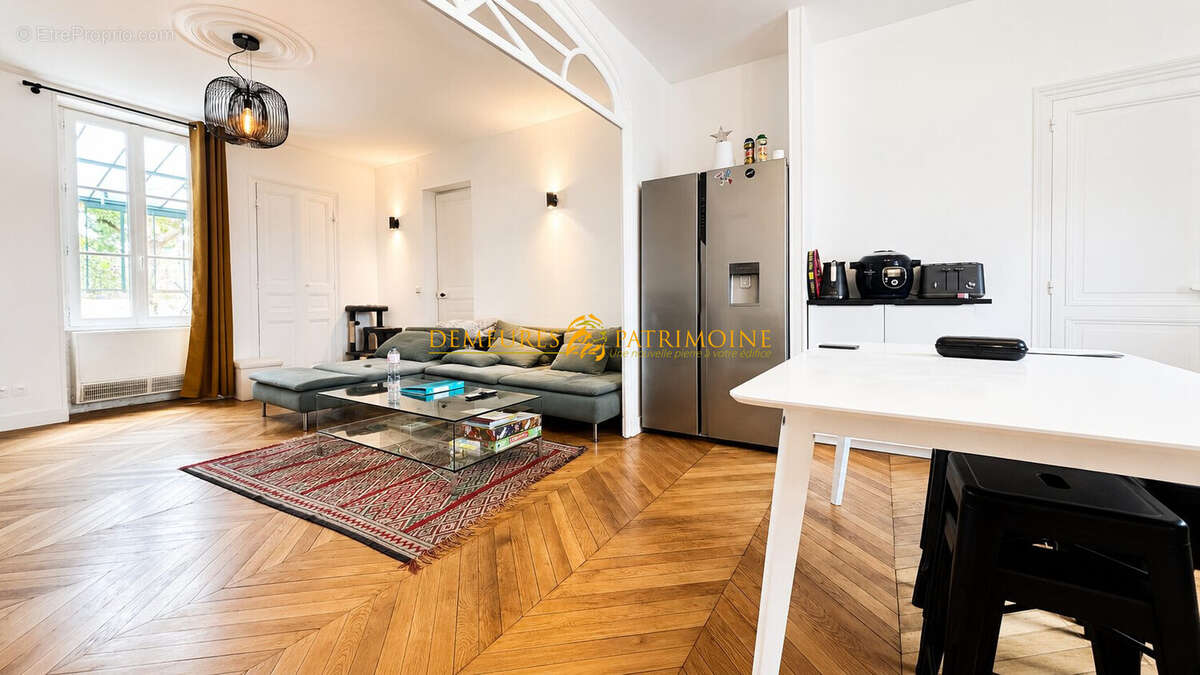 Maison 155 m² à Soyaux  - photo 5
