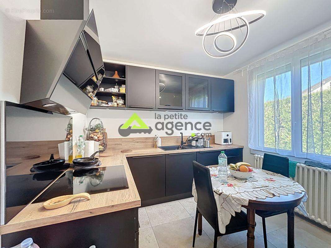 Maison à SAINT-VAURY