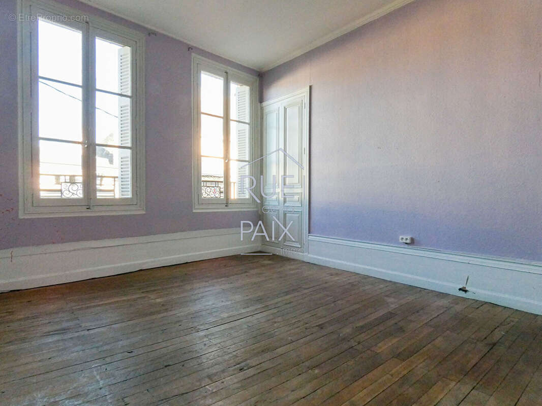 Maison à CHATELLERAULT