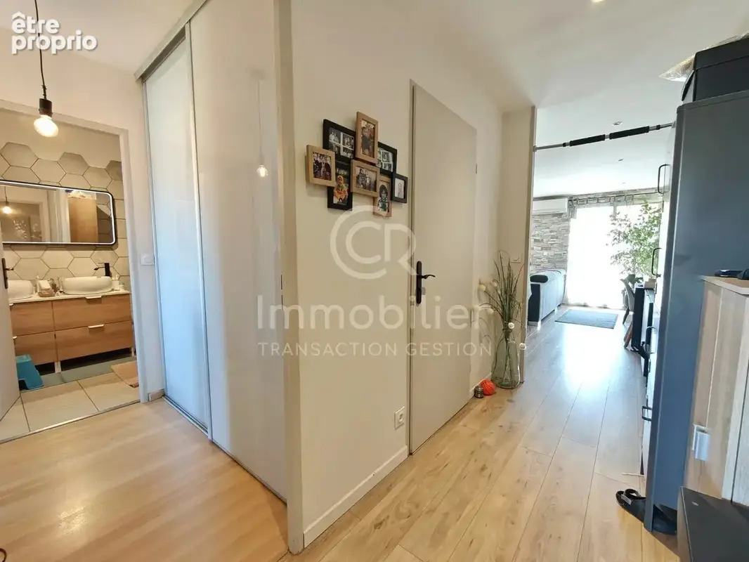 T3 63.05 m² dernier etage garage cave piscine - photo 12