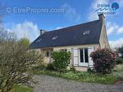 Maison à PLOUVIEN