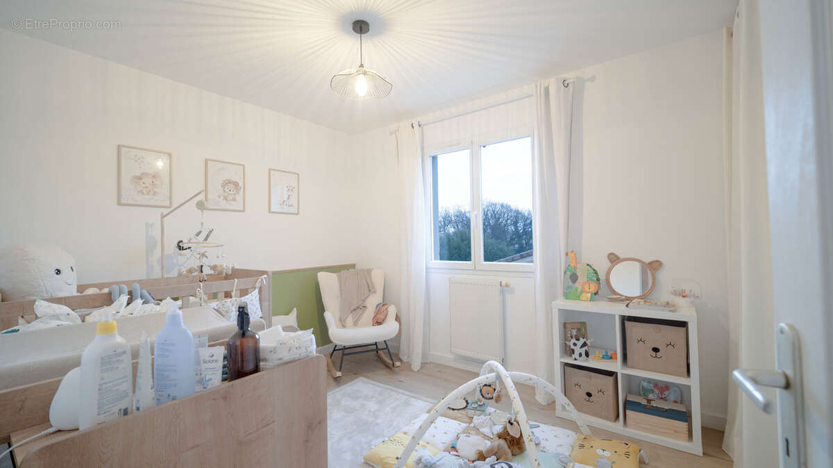 Maison à MALATAVERNE