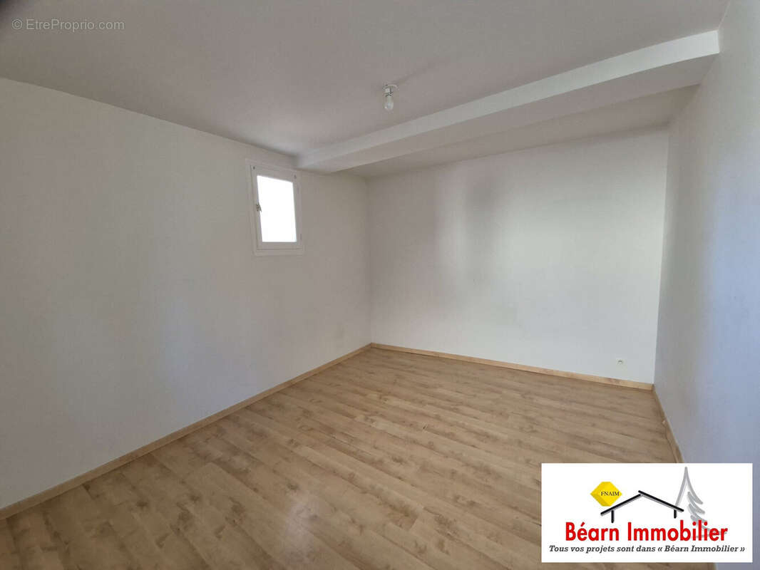 Maison à SALIES-DE-BEARN