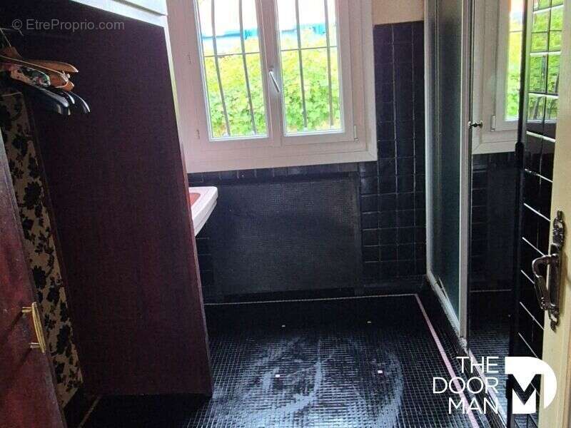 Maison à LE PERRAY-EN-YVELINES