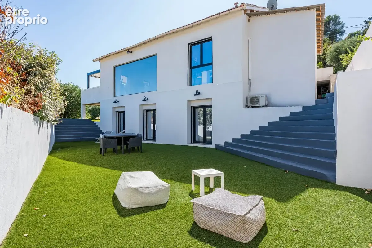 Maison 5 pièces 167 m² à vendre à Marseille-11e (13011) - photo 9