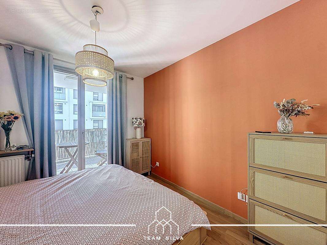 Appartement à LYON-8E