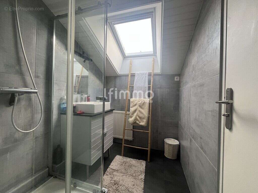 Duplex 5 pièces rénové vues dégagées au calme - photo 18