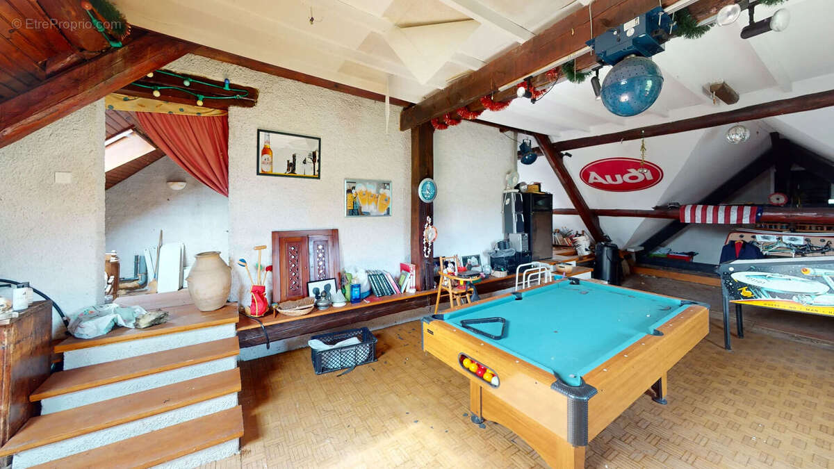 Maison d'exception à vendre à Moncey - 8 pièces, 220 m² sur 6821 m² de terrain - photo 14