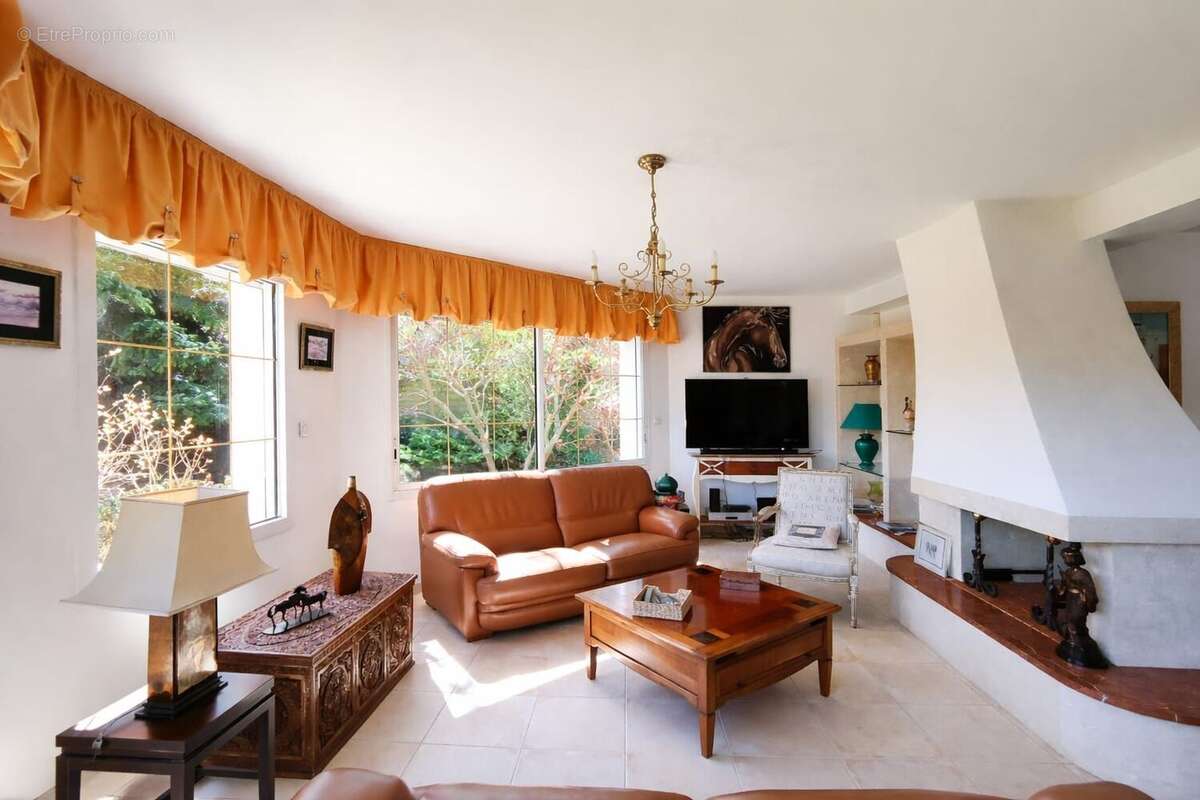 Maison à MONTLIGNON