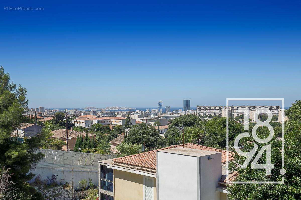 Appartement à MARSEILLE-14E