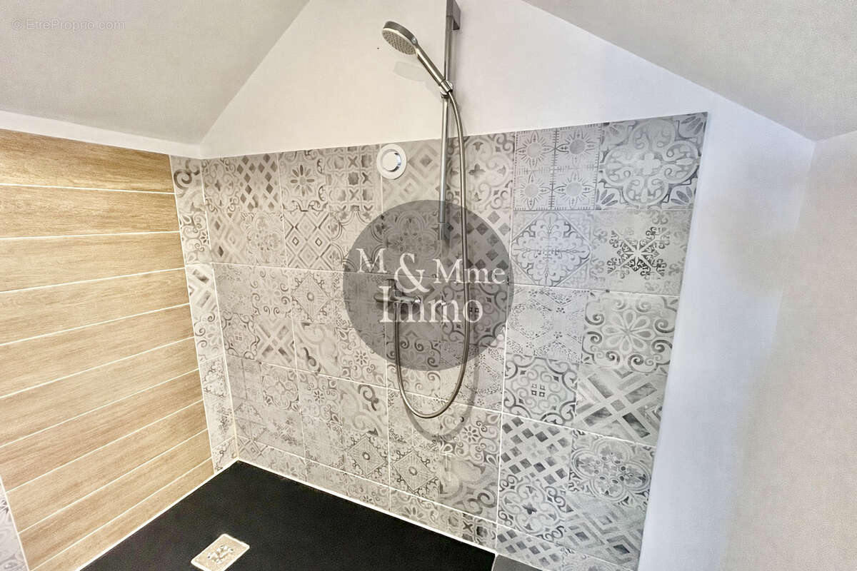 Appartement à SAINTE-TULLE