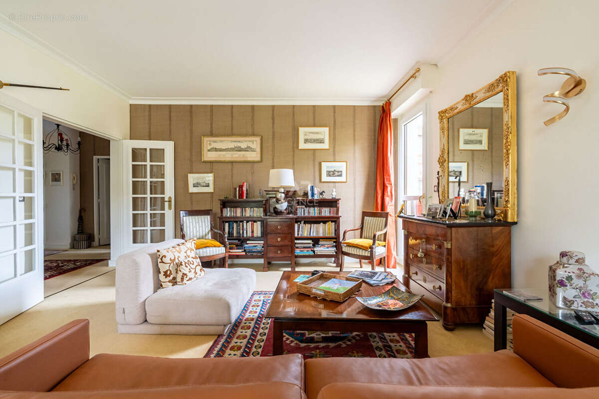 Appartement à MAISONS-LAFFITTE