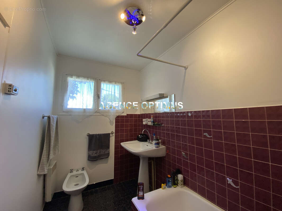 Maison à VILLEBLEVIN