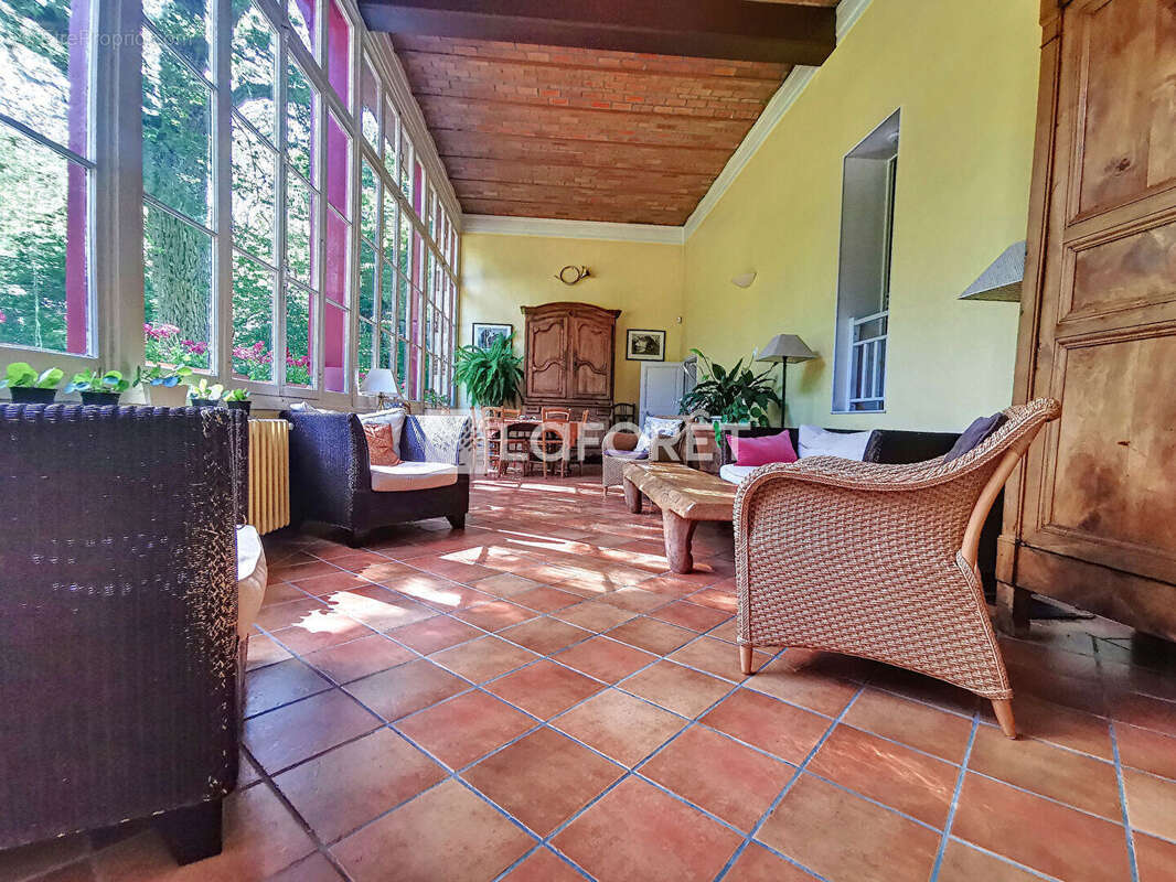 Maison à MONTEVRAIN