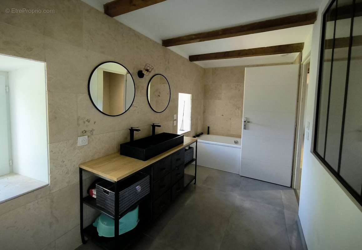 Maison à UZES