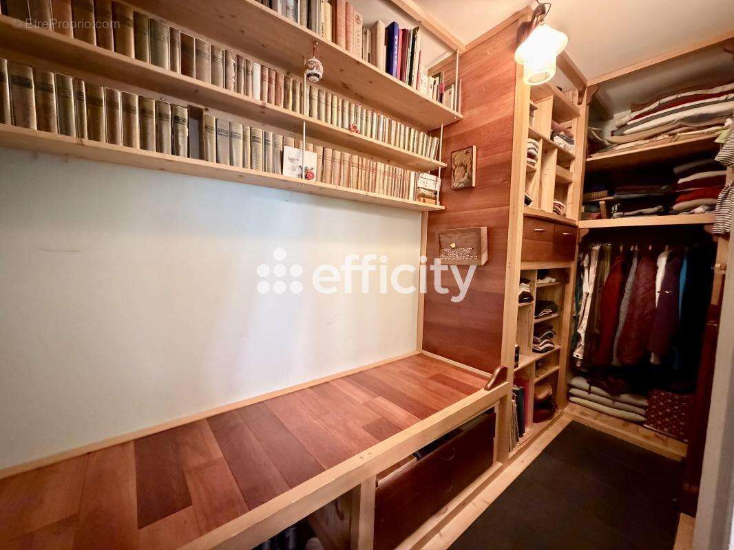 Appartement à CHENNEVIERES-SUR-MARNE