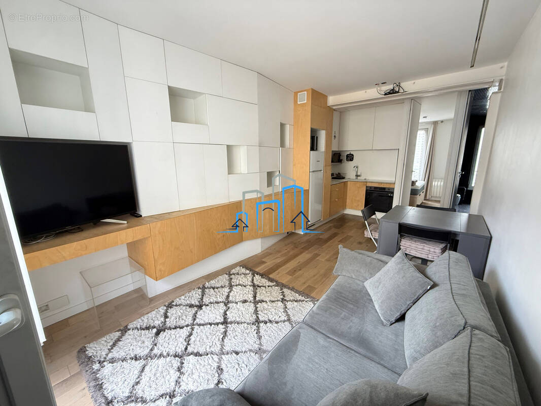 Appartement à PARIS-12E