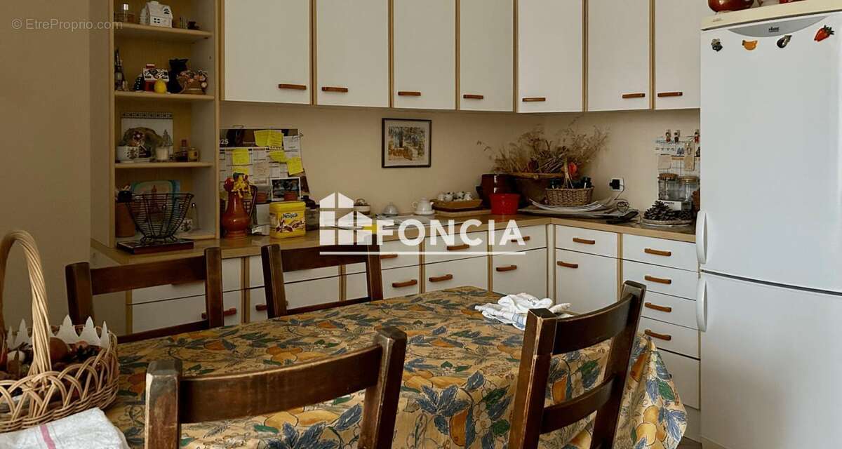 Appartement à SALON-DE-PROVENCE