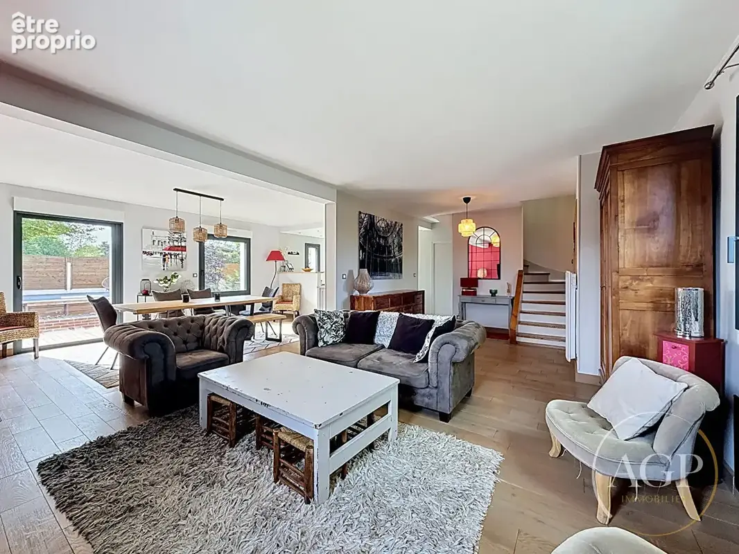 RARE SUR LE MARCHÉ ? Maison familiale avec piscine et grand terrain - photo 14