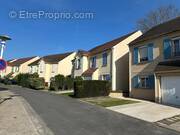 Maison à VAIRES-SUR-MARNE